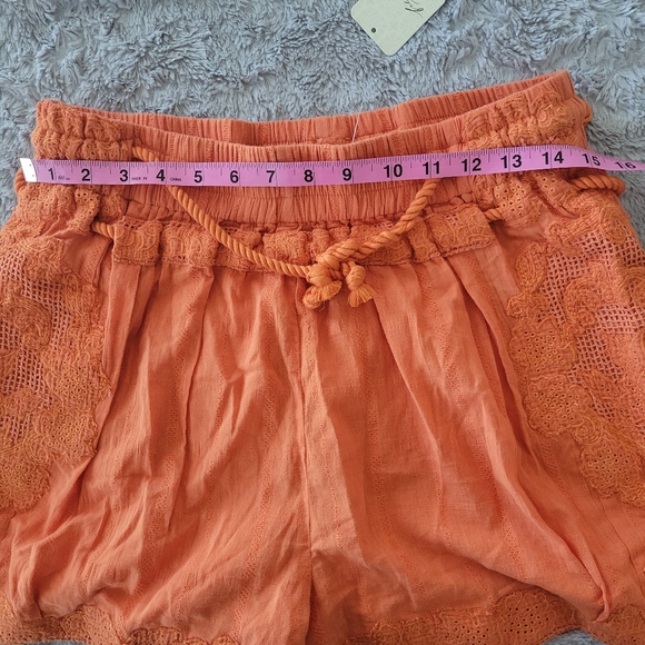 NWT Free People Shorts - Picture 4 of 5